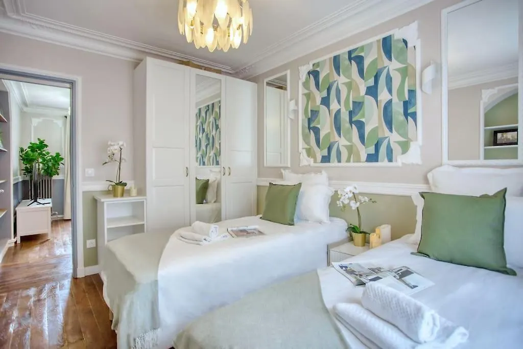 Parisian Gem: Heart Of The Latin Quarter- 2br Lift * París