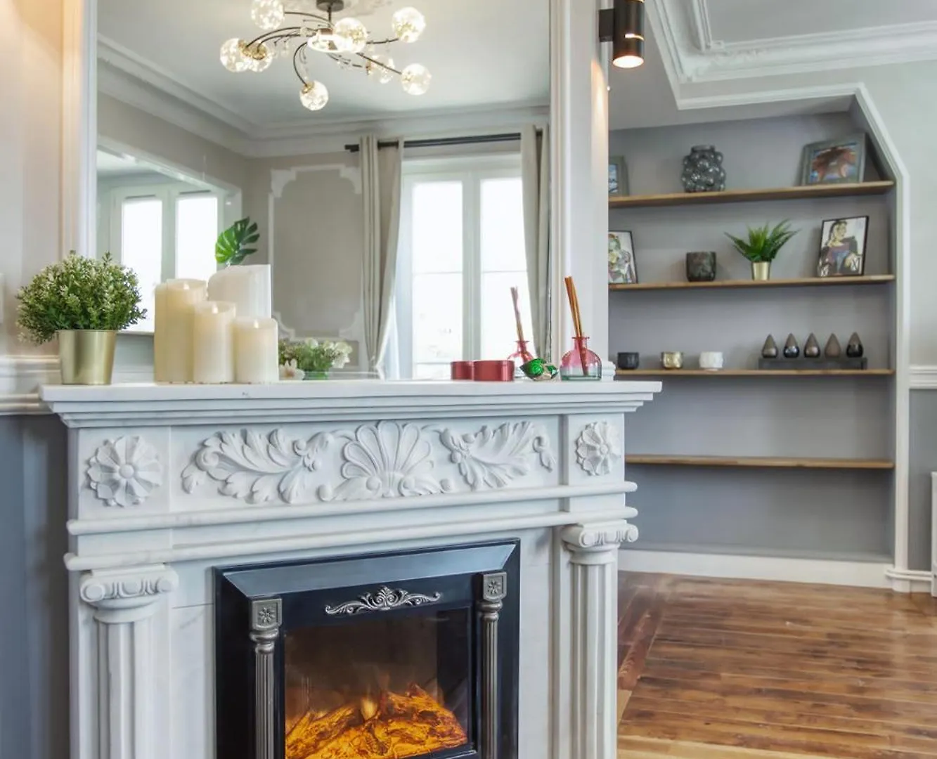 Parisian Gem: Heart Of The Latin Quarter- 2br Lift Apartment *