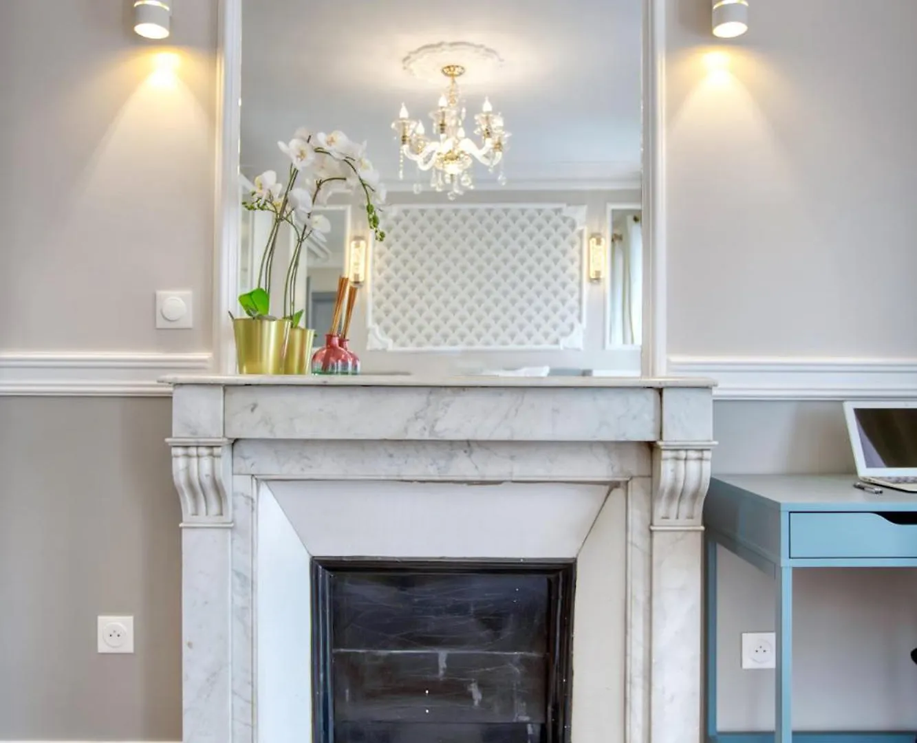 Parisian Gem: Heart Of The Latin Quarter- 2br Lift